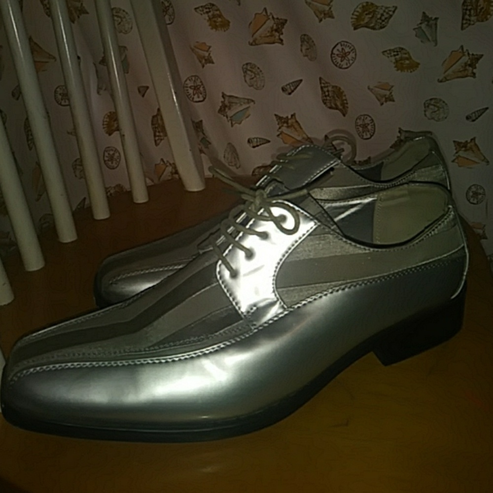 Viotti dress shoes